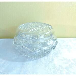 Antiq American Brilliant Cut Glass Powder Box Dresser Jar Trinket Vanity